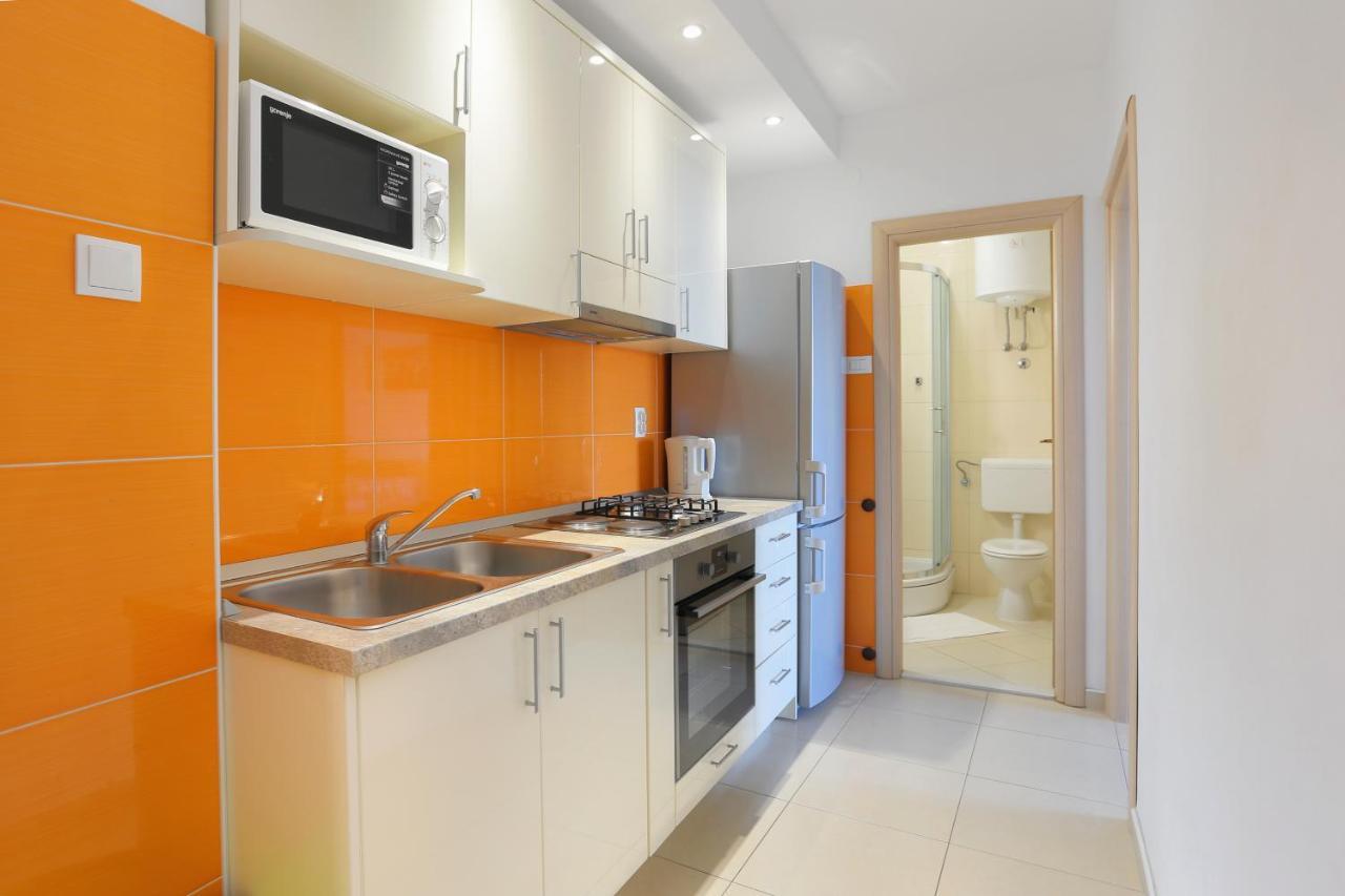 Apartments By The Sea Igrane, Makarska - 6653 Esterno foto