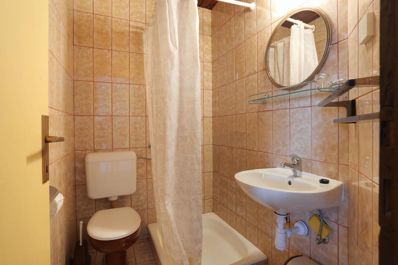 Apartments By The Sea Igrane, Makarska - 6653 Esterno foto