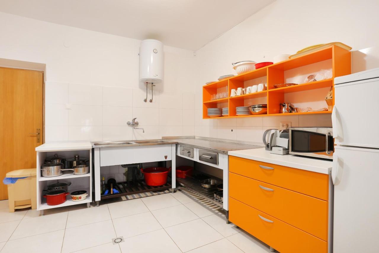 Apartments By The Sea Igrane, Makarska - 6653 Esterno foto